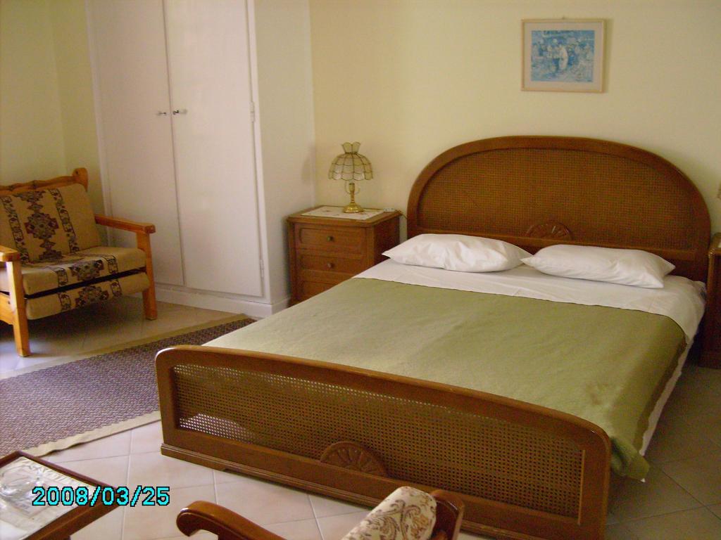 Sea Colours Rooms & Apartments Ermoupoli Room photo