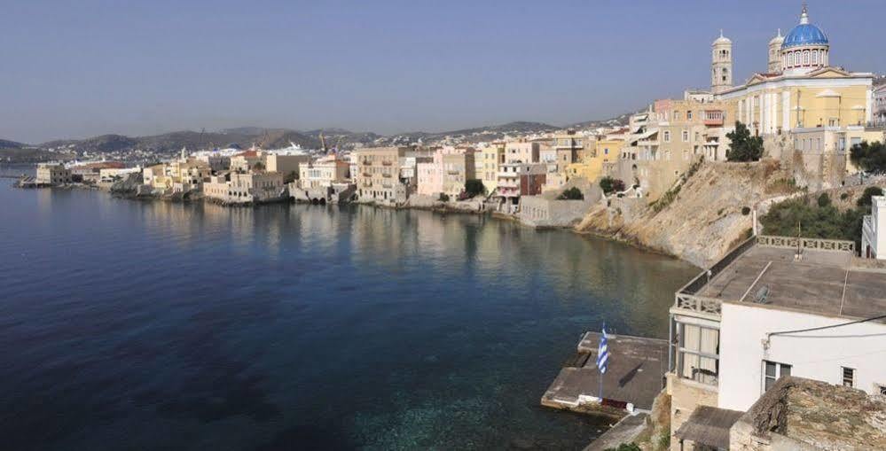 Sea Colours Rooms & Apartments Ermoupoli Exterior photo