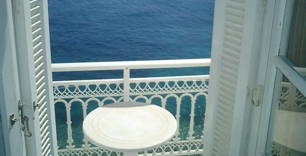 Sea Colours Rooms & Apartments Ermoupoli Exterior photo