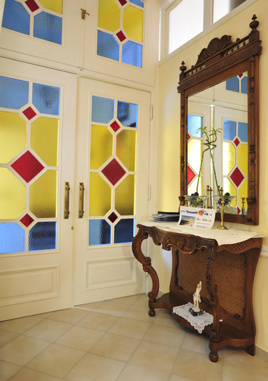 Sea Colours Rooms & Apartments Ermoupoli Exterior photo
